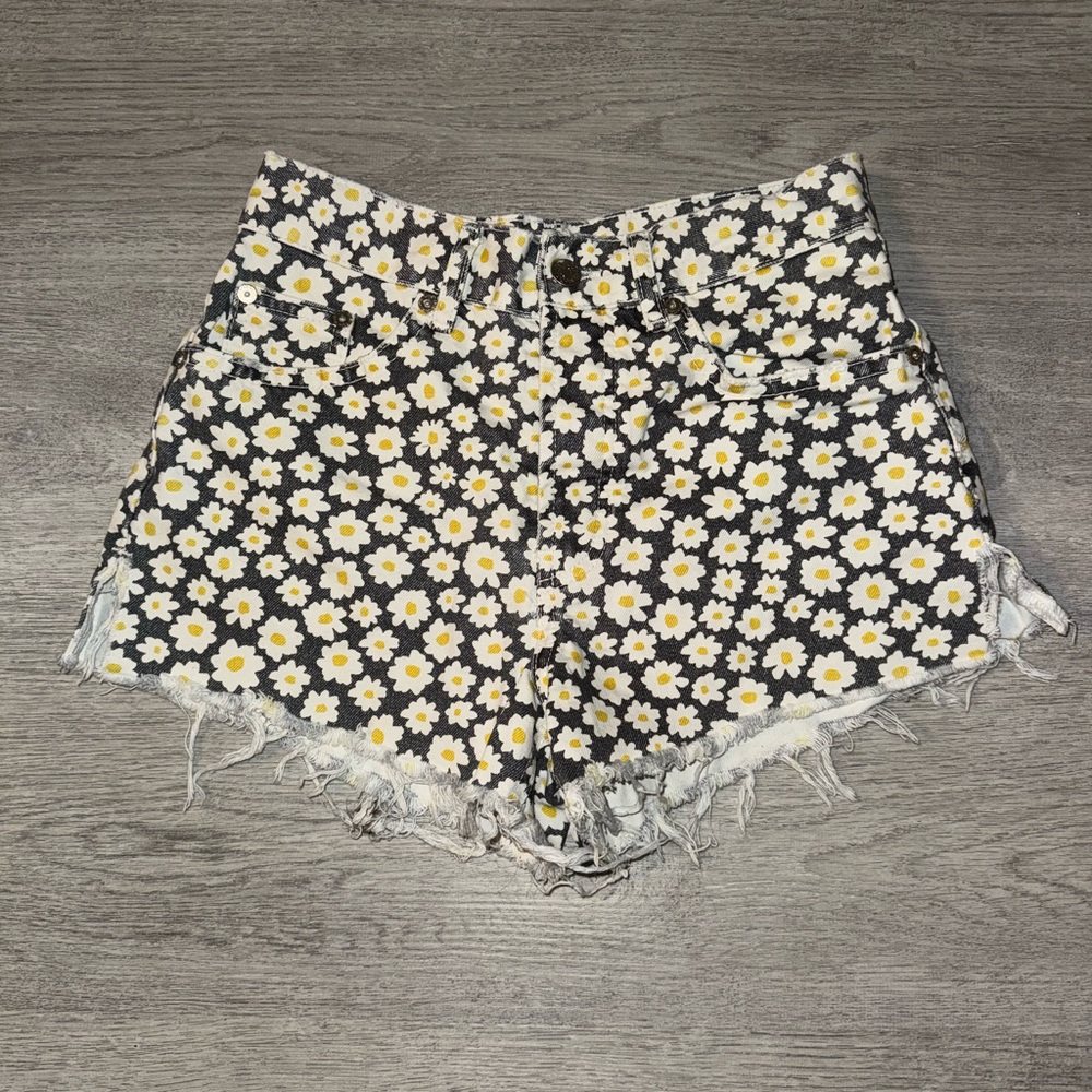 Zara Black and White Floral High Waist Shorts